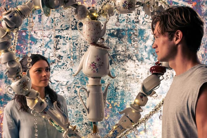 Harriet Herbig-Matten als Ruby und Damian Hardung als James in «Maxton Hall».