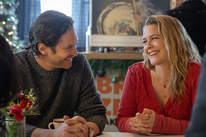 Oliver Hudson und Alicia Silverstone in «A Merry Little Ex-Mas».