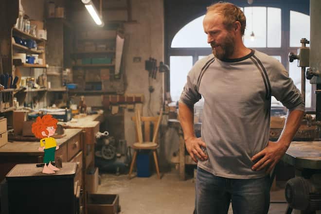 Pumuckl und Florian Eder (Florian Brückner) in der zweiten Staffel von «Neue Geschichten vom Pumuckl».