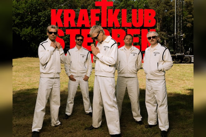 Kraftklub widmen sich auf ihrem neuen Album «Sterben in Karl-Marx-Stadt» dem Tod.