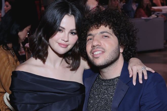 Selena Gomez und Benny Blanco verbringen 2025 ihr erstes Weihnachtsfest als Ehepaar.
