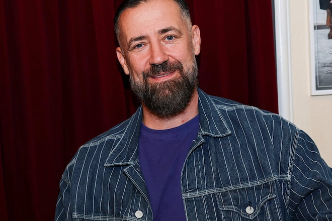 Bürger Lars Dietrich teilt auf Instagram bewegende Zeilen.