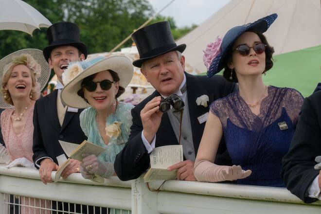 Im September 2025 erschien der Abschiedsfilm «Downton Abbey: Das grosse Finale». Hugh Bonneville vermisst seine Rolle als Lord Grantham nicht.