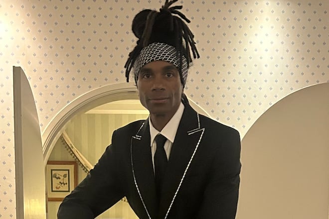 Das ehemalige Milli-Vanilli-Mitglied Fab Morvan lässt wieder etwas von sich hören.