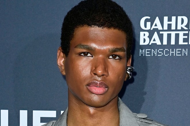 Im Oktober 2024 nahm Jermaine Kokou Kothé an der Verleihung des «Blauer Panther - TV & Streaming Awards» in München teil. Dort wurde Heidi Klum ausgezeichnet.