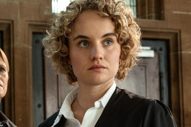 Luise von Finckh als Lisa Liebling in der ARD-Reihe «Kanzlei Liebling Kreuzberg».