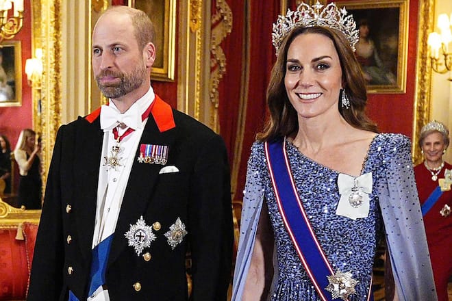 Funkelnder Auftritt von Prinzessin Kate an der Seite ihres Gatten Prinz William.