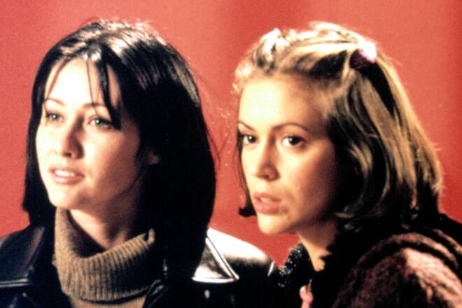 Shannen Doherty (l.) und Alyssa Milano in der Erfolgsserie «Charmed - Zauberhafte Hexen».