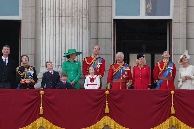 Die Familie von König Charles auf dem Balkon des Buckingham Palastes.