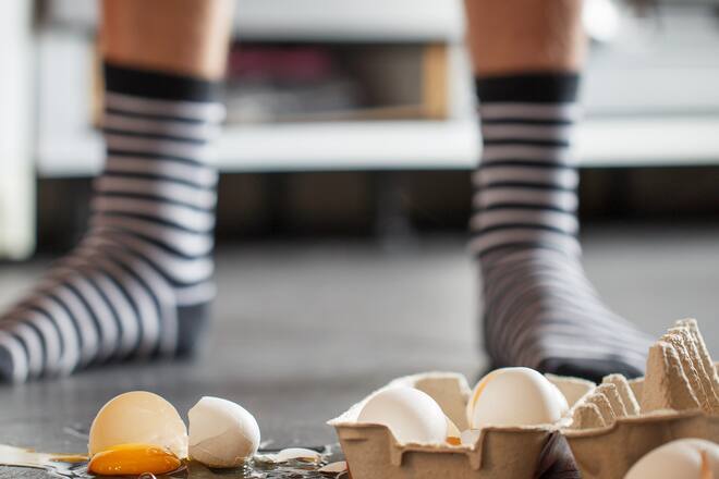 Lebensmittel vom Boden aufheben und trotzdem essen - wie schlimm kann das schon sein?