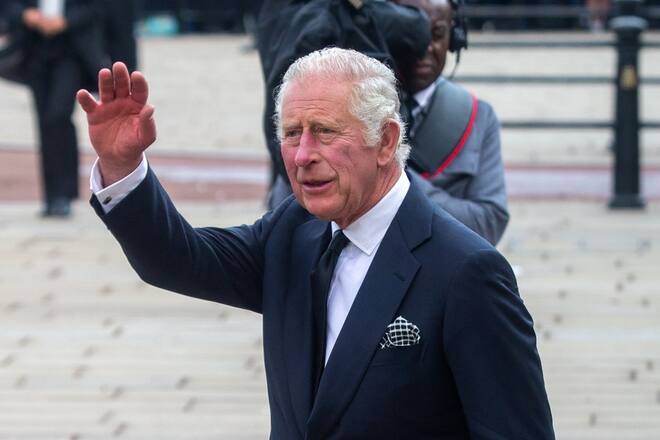 König Charles III. übernimmt seit seiner Erkrankung nur wenige Termine. Doch beim Ostergottesdienst in Windsor will er dabei sein.