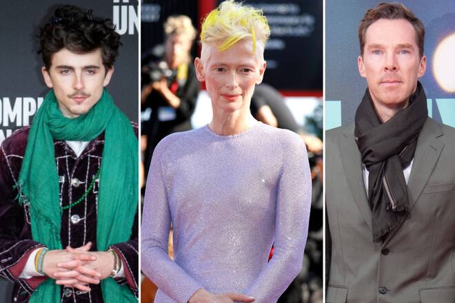 Tilda Swinton wird auf jeden Fall in Berlin vor Ort sein, sie bekommt den Ehrenbären verliehen. Timothée Chalamet (l.) und Benedict Cumberbatch sind mit Filmen ausser Konkurrenz vertreten.