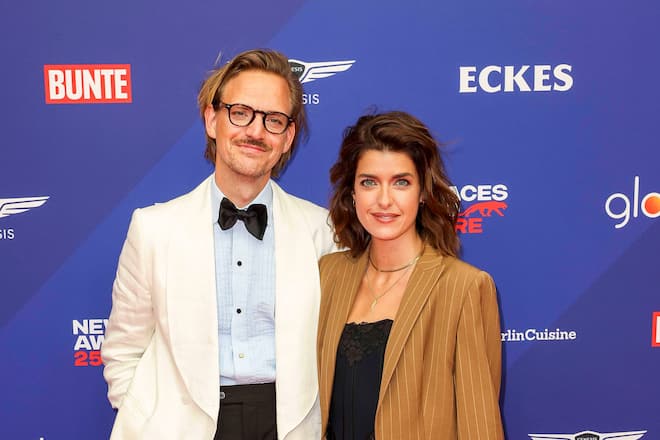 Sebastian Tigges und Marie Nasemann haben seit 2021 einen gemeinsamen Podcast.