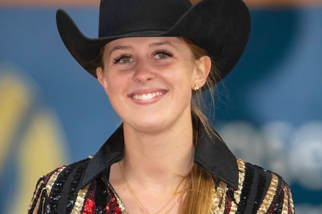 Westernreiterin Gina Schumacher sitzt auch als junge Mutter erfolgreich im Sattel.