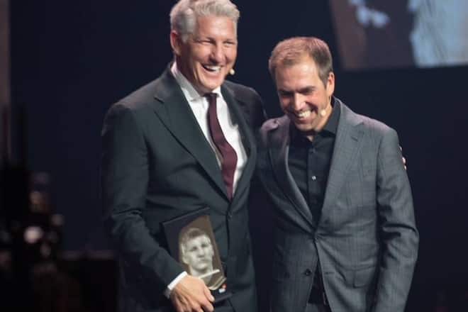 Bastian Schweinsteiger (l.) und Philipp Lahm bei der Gala in Dortmund.