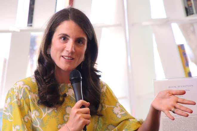 Tatiana Schlossberg ist Umwelt-Journalistin und Autorin.