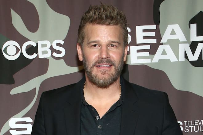 David Boreanaz spielt Jim Rockford.