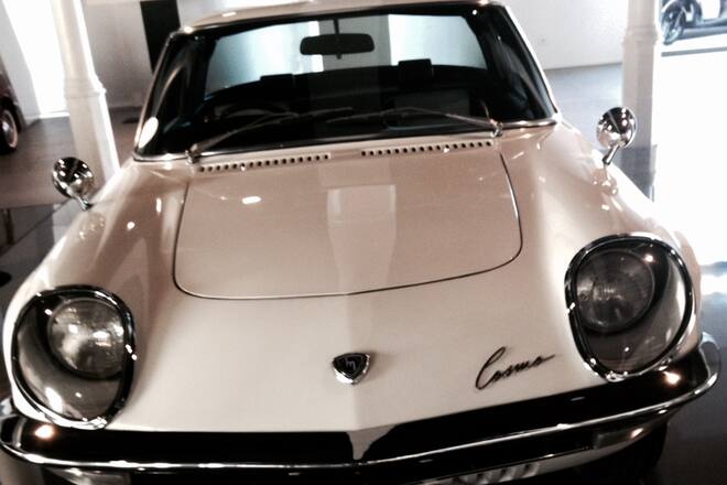Oldtimer Mazda Cosmo 1967