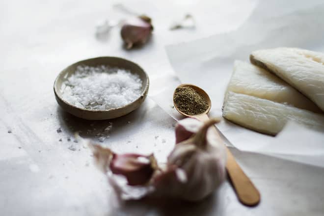 Fischfilet im Backpapier