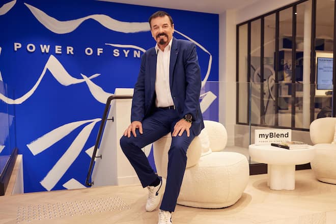 DAM ID: 1712962 Olivier Courtin von myBlend