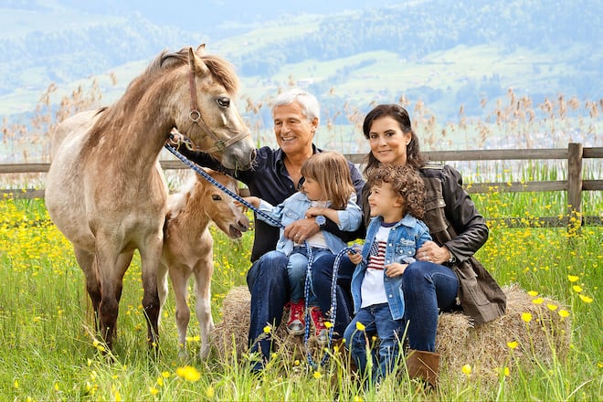Franco Knie mit Frau Claudia und den Zwillingen Nina und Tim