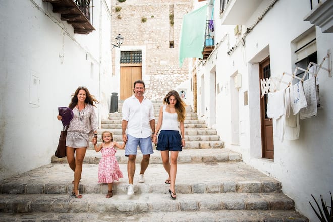 Thomas Russenberger und Karina Berger mit Töchtern Jahr 2012