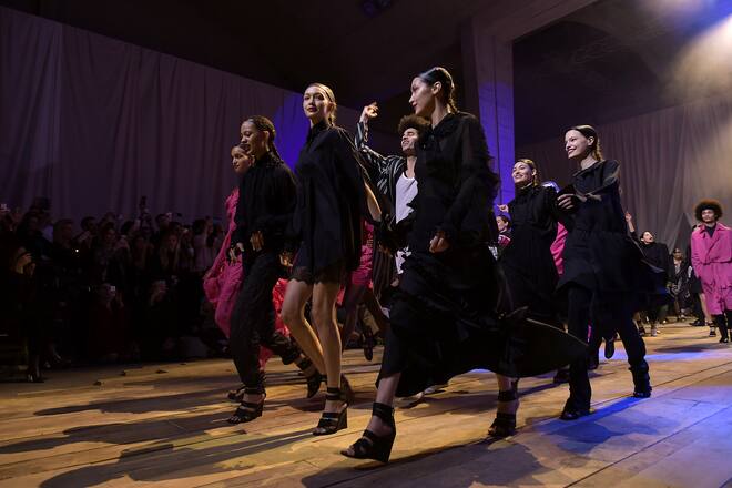 H&M Studio F/S 2017 Show Paris