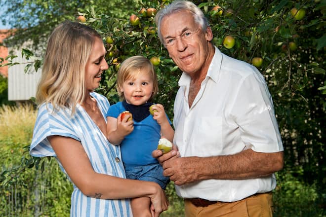 Pepe Lienhard mit seinem Enkel Ellis und Tochter Nina SI Shooting Ausgabe 41/2018