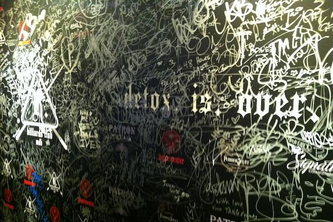 Saturday Night Fever Ramon Joss, Nightlife in Hong Kong