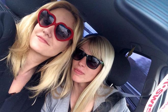 Janine und Lena von «Bauer sucht Frau» sind verliebt