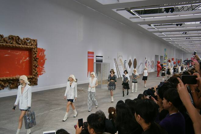 paris fashin week nora baldenweg