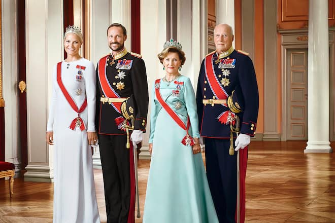 Haakon von Norwegen Mette-Marit Harald Sonja Jubiläum Fotos