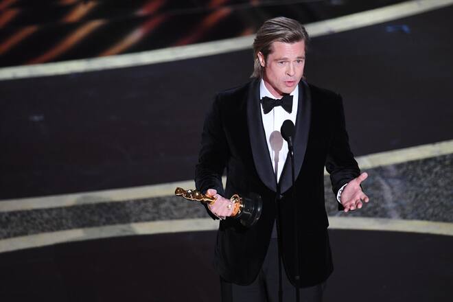 HOLLYWOOD, CALIFORNIA - FEBRUARY 09: Brad Pitt accepts the Actor in a Supporting Role award for 'Once Upon a Time...in Hollywood' onstage during the 92nd Annual Academy Awards at Dolby Theatre on February 09, 2020 in Hollywood, California. (Photo by Kevin Winter/Getty Images)