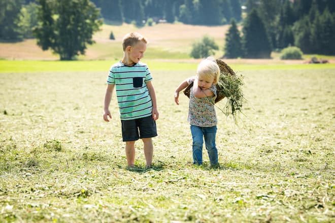 Ex Schwinger Mathias Sepmbach zuhause auf seinem Hof im Entlebuch LU Hres© by Adrian Bretscher / Hangar Ent. Group