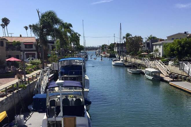 Jasmin Gruber (Blick) mit Stars in Hollywood