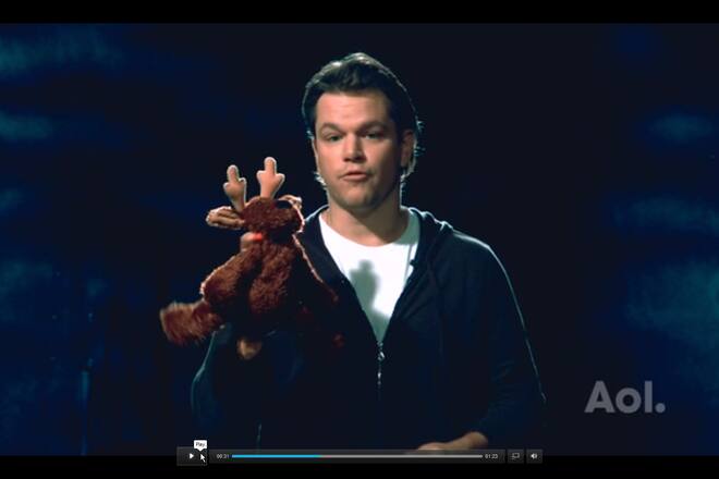 Frontteaser Matt Damon Weihnachtsgeschenke Elch