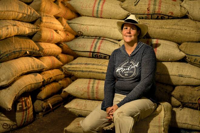 Nespresso Kaffee in die Tasse