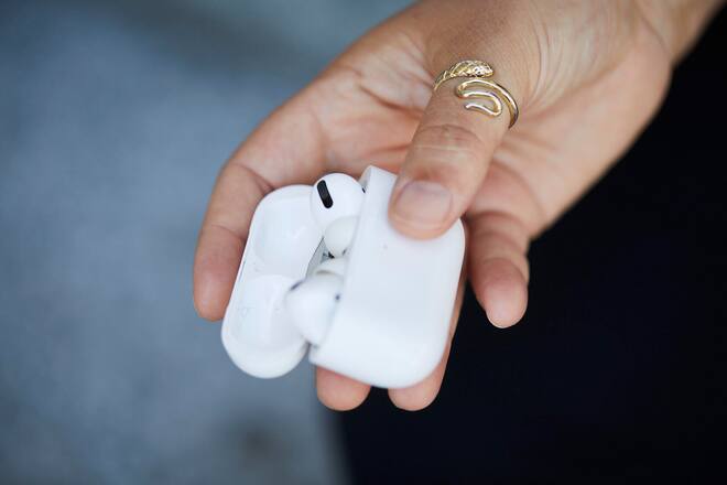 Tamara Funiciello für das Persönliche Interview fotografiert in Bern von Marion Bernet.