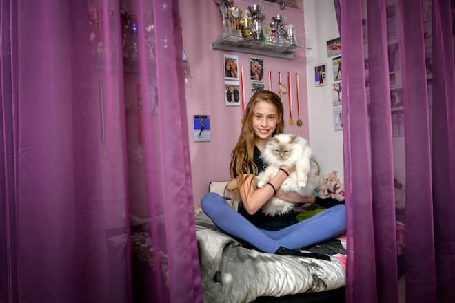 Junge Talente Sammelstory. Eiskunstläuferin Kimmy Repond ist das groesste schweizer Talent der Schweiz Bild © Remo Naegeli