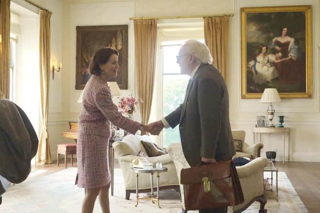 Mit Oscar-Gewinner Sir Anthony Hopkins dreht Marthe Keller 2023 das Drama «One Life» über einen britischen Judenretter.