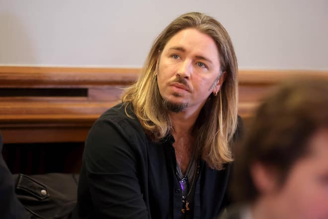 RTL berichtete am Freitagmorgen, dass Gil Ofarim seine Geldauflage beglichen habe.