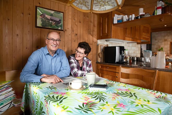 <p>Zu Hause in der Krans oberhalb <br /> von Altstätten SG: «An diesem <br /> Tisch haben wir <br /> in 30 Minuten entschieden, dass ich kandidiere.»</p>