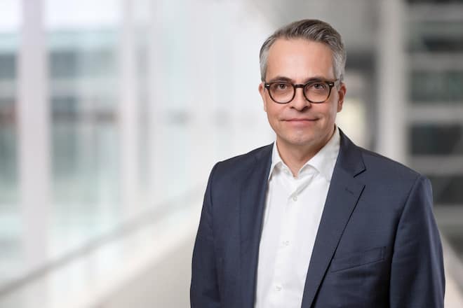 <p>Prof. Dr. med. Marc Walter leitet die Klinik für Psychiatrie und Psychotherapie (KPP) als Chefarzt und ist Mitglied der Geschäftsleitung der Psychiatrischen Dienste Aargau (PDAG). Er ist einer der renommiertesten Experten für narzisstische Persönlichkeitsstörungen im deutschsprachigen Raum.</p>