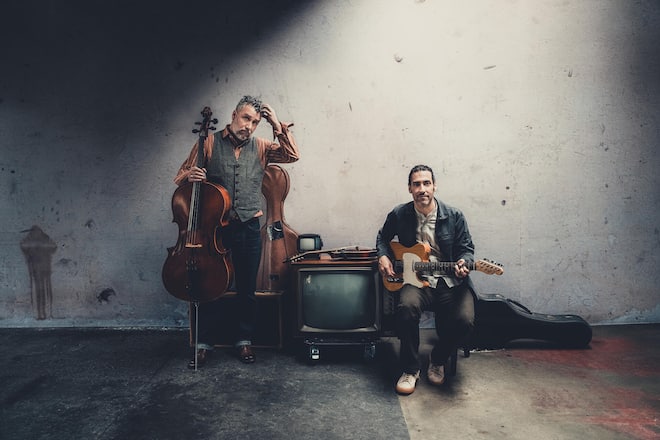 Als Duo auf der Bühne: Roman Riklin (l.) und Daniel Schaub. 15 Jahre waren sie Teil des Kleinkunsttrios Heinz de Specht.
