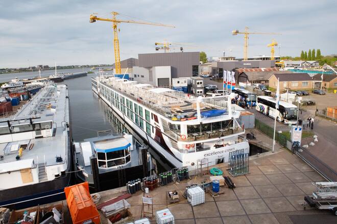 Start von der Bauwerft: Die «Crown» ist das aktuell ökologischste Flussschiff Europas, hat bereits Goldlabel-Status.