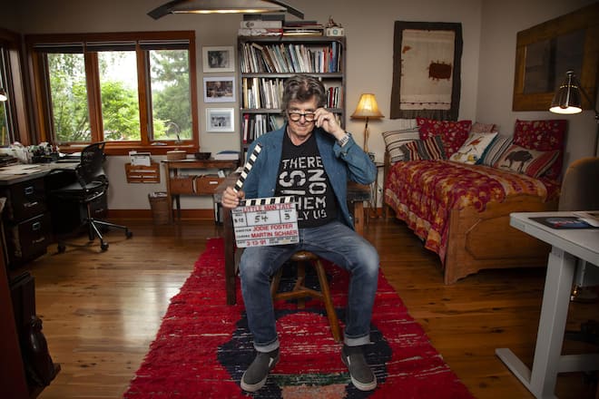 <p>Ein Haus voller Erinnerungen. Martin Schaer sass bei Jodie Fosters Regiedebüt «Little Man Tate» hinter der Kamera – und kam mit ihr in die Klatschpresse.</p>