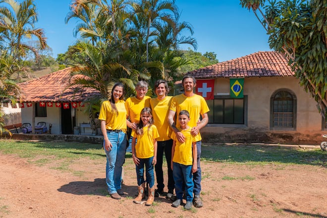 <p>Familienbetrieb: Der Zürcher Stephan Gähwiler (2. v. l.) <br />lebt seit 43 Jahren in Brasilien und hat hier seine Familie.</p>