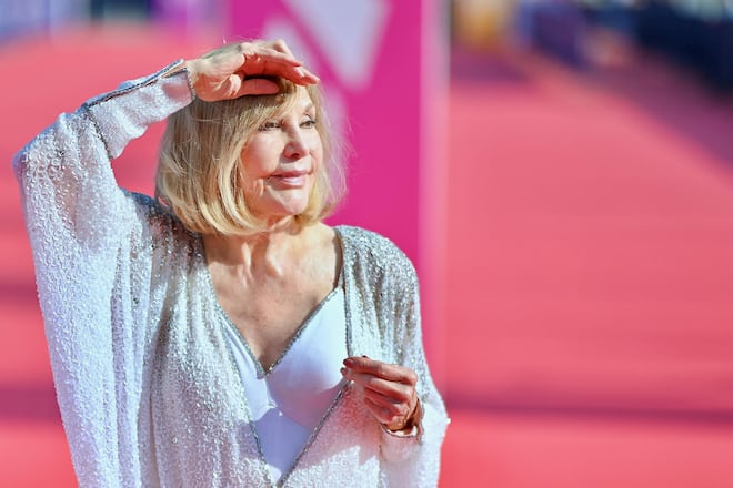 <p>Immer noch blond, immer noch faszinierend: Am diesjährigen Filmfestival in Venedig wird die Leinwandlegende Kim Novak geehrt.</p>