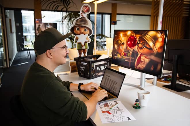 <p>Jan Kempter an seinem Arbeitsplatz in der Werbeagentur Wirz Group im Zürcher Binz-Quartier.</p>