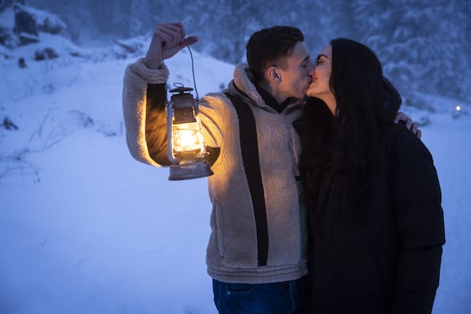 Verliebt wie am ersten Tag. Seit 2020 sind die beiden ein Paar – Tatjana hat Simon damals zu einem Wettkampferfolg gratuliert.